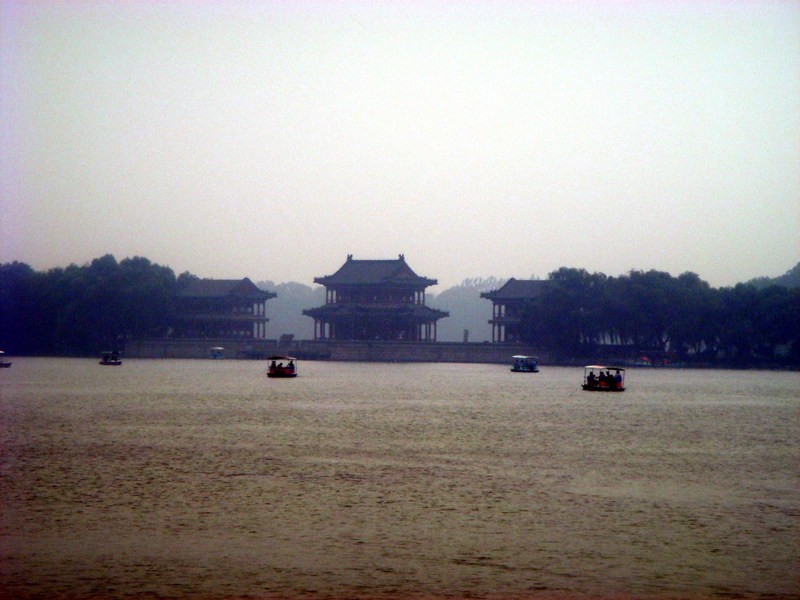 Image: /media/?path=/trips/2007-08-13 China/2007-08-16_Beijing/20070816-144018-0-Joe.jpg